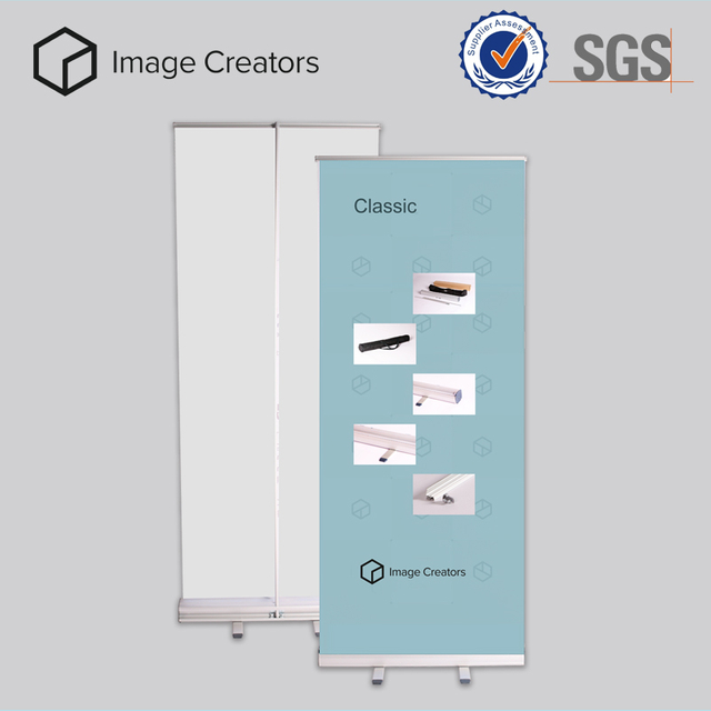 Banner enrollable de tela blanca tipo piso